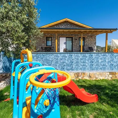 Beyza- Fethiye'de 2+1 Jakuzili * Fethiye