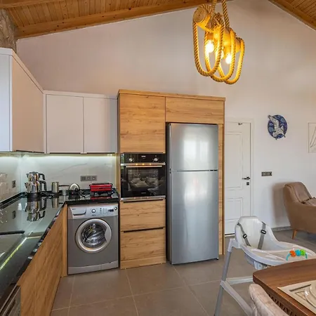 Beyza- Fethiye'de 2+1 Jakuzili Appartement Fethiye