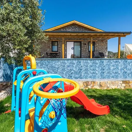 Beyza- Fethiye'de 2+1 Jakuzili * Fethiye